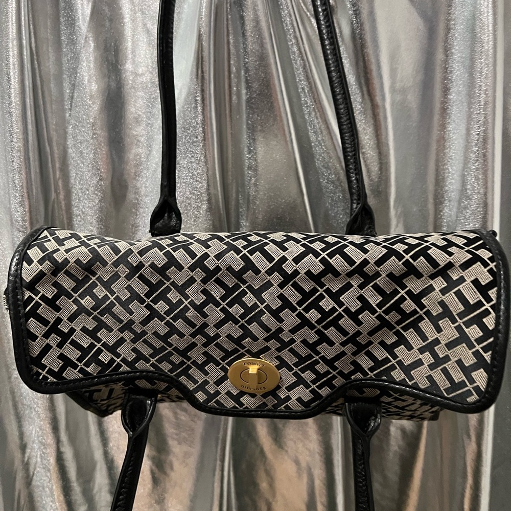 VTG. TOMMY HILFIGER - Picture 7 of 11
